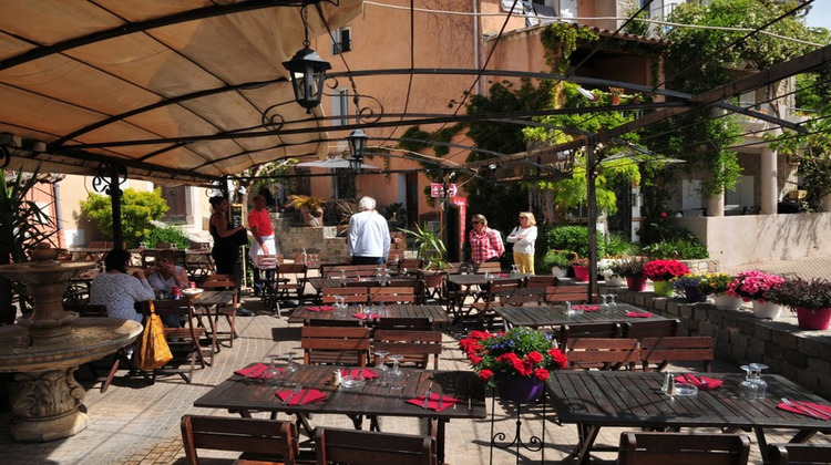 Ma-Cabane - Vente Boutique VALLAURIS, 200 m²