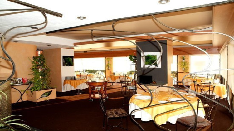 Ma-Cabane - Vente Boutique VALRAS PLAGE, 200 m²
