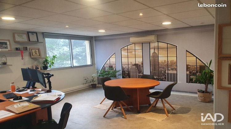 Ma-Cabane - Vente Boutique Venelles, 180 m²