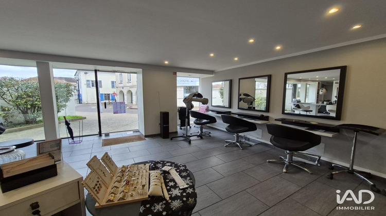 Ma-Cabane - Vente Boutique Verneuil-sur-Seine, 50 m²