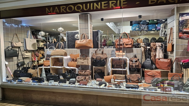 Ma-Cabane - Vente Boutique VICHY, 71 m²
