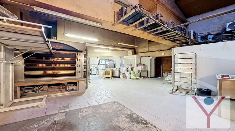 Ma-Cabane - Vente Boutique Villars-les-Dombes, 300 m²