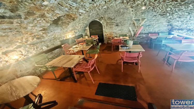 Ma-Cabane - Vente Boutique Villefranche-de-Rouergue, 92 m²