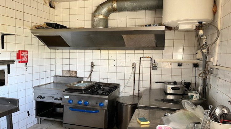 Ma-Cabane - Vente Boutique Villenave-d'Ornon, 40 m²