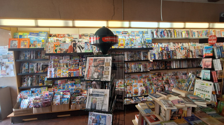 Ma-Cabane - Vente Boutique Villeneuve-l'Archevêque, 100 m²