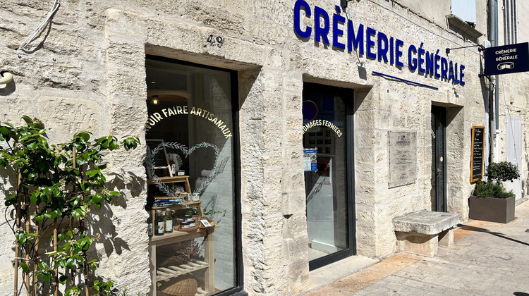 Ma-Cabane - Vente Boutique VILLENEUVE-LES-AVIGNON, 32 m²