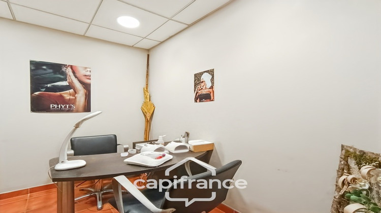 Ma-Cabane - Vente Boutique VILLENEUVE SUR LOT, 203 m²