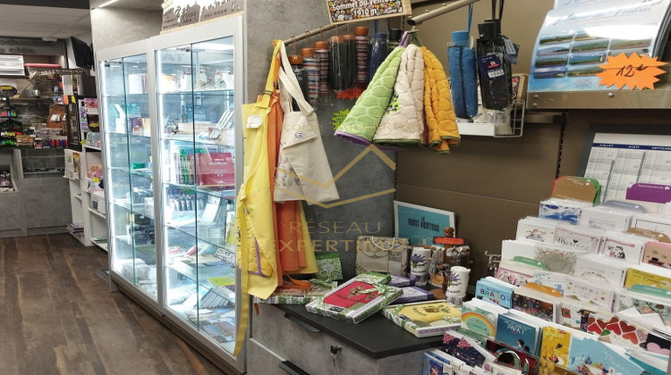 Ma-Cabane - Vente Boutique Villes-sur-Auzon, 54 m²