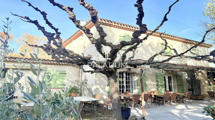 Ma-Cabane - Vente Boutique Vinon-sur-Verdon, 300 m²