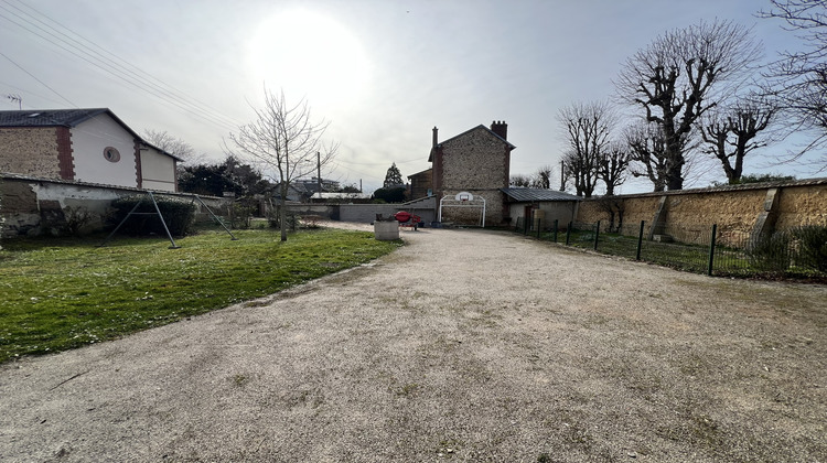 Ma-Cabane - Vente Divers Évreux, 221 m²