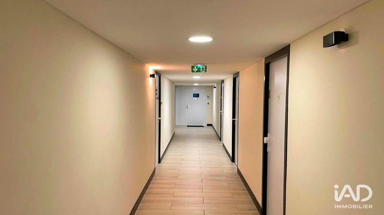 Ma-Cabane - Vente Divers Évry-Courcouronnes, 179 m²