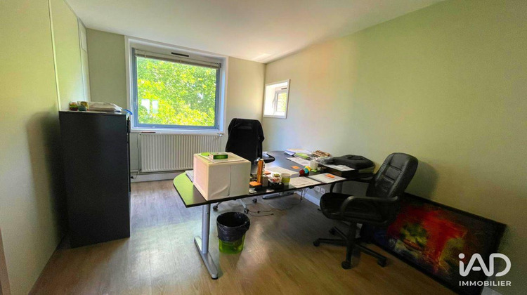 Ma-Cabane - Vente Divers Évry-Courcouronnes, 179 m²