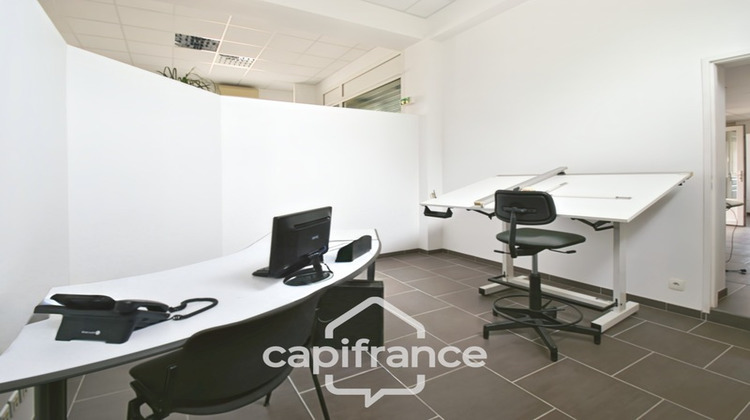 Ma-Cabane - Vente Divers AGEN, 200 m²