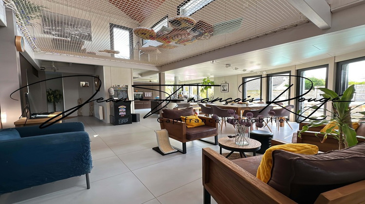 Ma-Cabane - Vente Divers AGON COUTAINVILLE, 320 m²