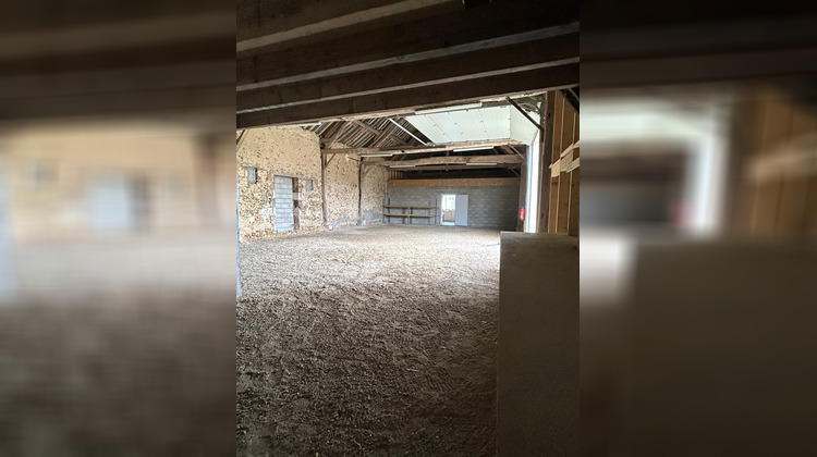 Ma-Cabane - Vente Divers AILLANT SUR MILLERON, 220 m²