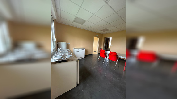 Ma-Cabane - Vente Divers AILLANT SUR MILLERON, 220 m²