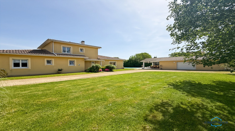 Ma-Cabane - Vente Divers AIRE SUR L ADOUR, 202 m²