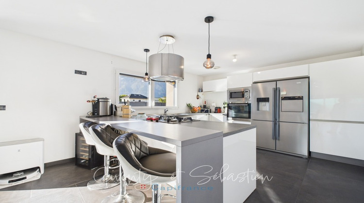 Ma-Cabane - Vente Divers AITON, 122 m²