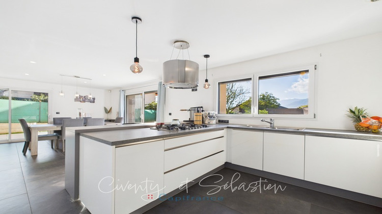 Ma-Cabane - Vente Divers AITON, 122 m²