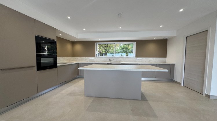 Ma-Cabane - Vente Divers ALES, 135 m²