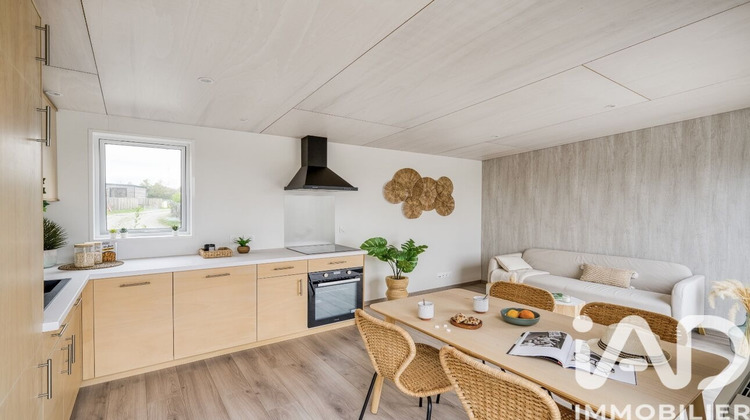 Ma-Cabane - Vente Divers Ambon, 44 m²