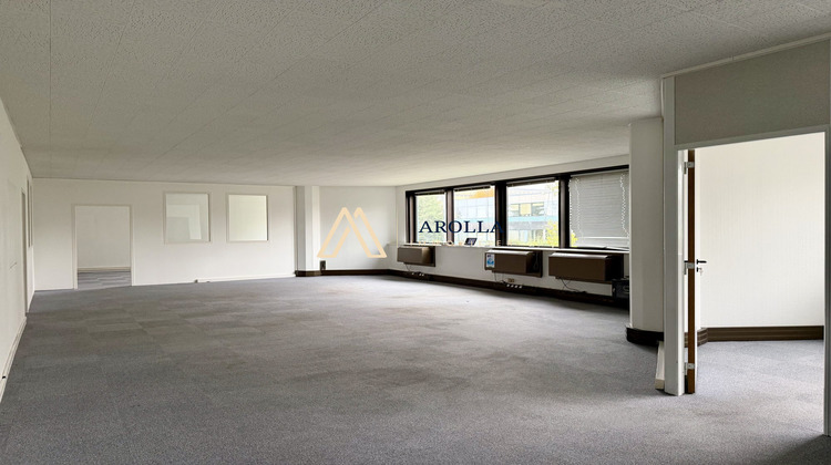 Ma-Cabane - Vente Divers Archamps, 138 m²