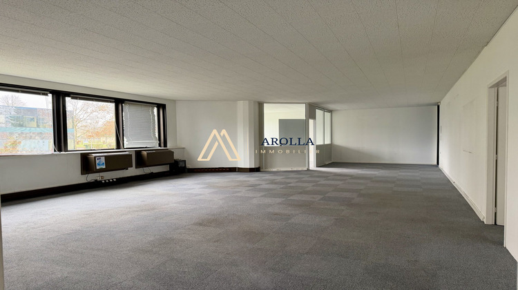 Ma-Cabane - Vente Divers Archamps, 138 m²