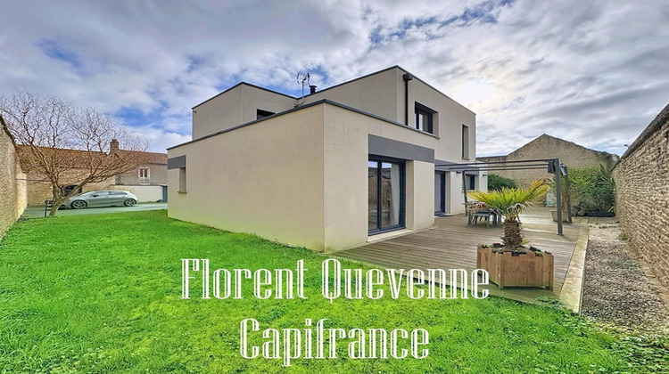 Ma-Cabane - Vente Divers ARGENCES, 180 m²
