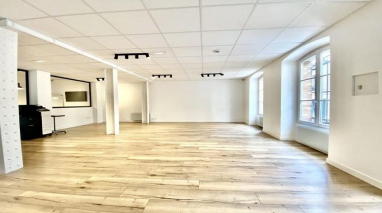 Ma-Cabane - Vente Divers Asnières-sur-Seine, 71 m²