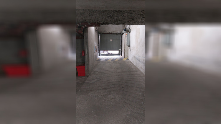 Ma-Cabane - Vente Divers AUBAGNE, 42 m²