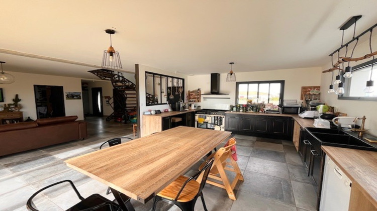 Ma-Cabane - Vente Divers AULNAY, 128 m²