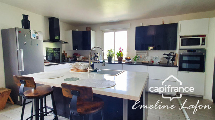 Ma-Cabane - Vente Divers AUTERIVE, 196 m²