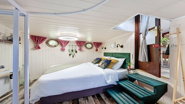 Ma-Cabane - Vente Divers AVIGNON, 164 m²