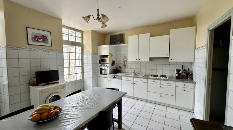 Ma-Cabane - Vente Divers BARBEZIEUX SAINT HILAIRE, 380 m²