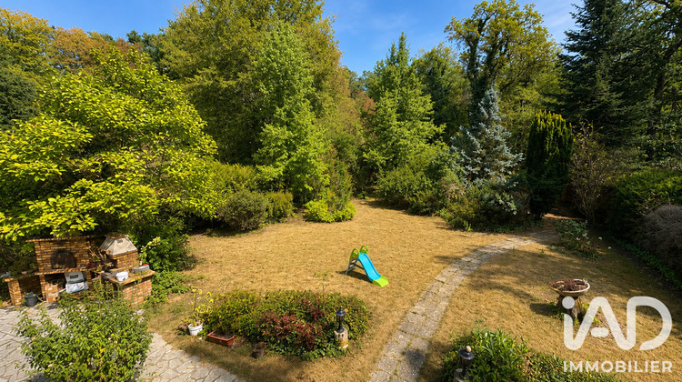 Ma-Cabane - Vente Divers Bazoches-sur-le-Betz, 99 m²