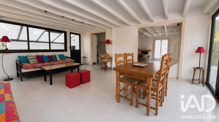 Ma-Cabane - Vente Divers Bazoches-sur-le-Betz, 99 m²