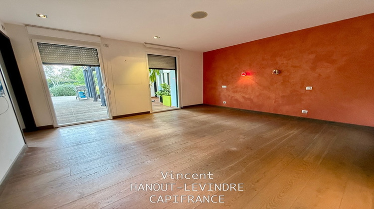 Ma-Cabane - Vente Divers BAZOGES EN PAILLERS, 245 m²