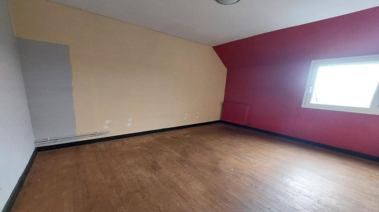 Ma-Cabane - Vente Divers BELLE ISLE EN TERRE, 100 m²