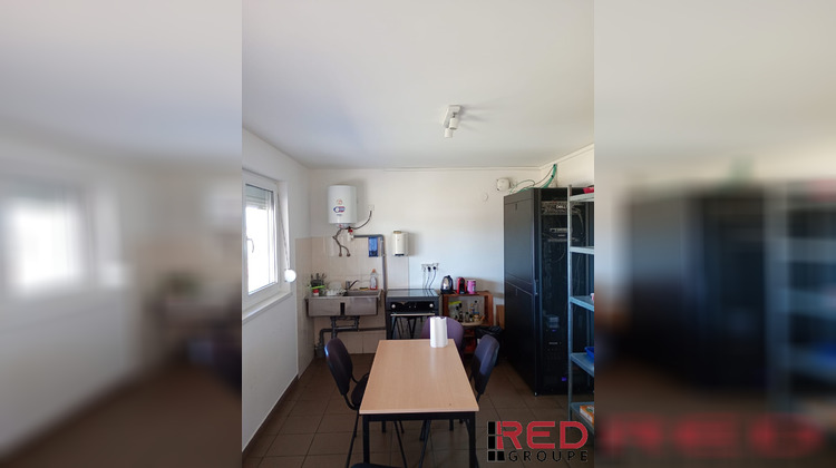 Ma-Cabane - Vente Divers Berre-l'Étang, 220 m²