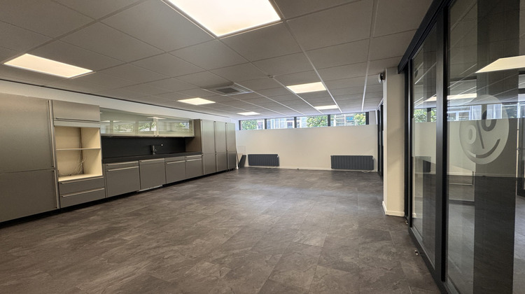 Ma-Cabane - Vente Divers Besançon, 200 m²