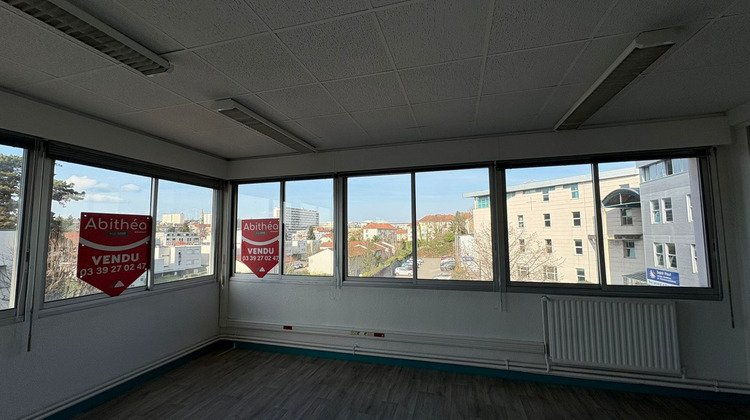 Ma-Cabane - Vente Divers Besançon, 146 m²