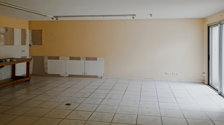 Ma-Cabane - Vente Divers BESSINES, 140 m²