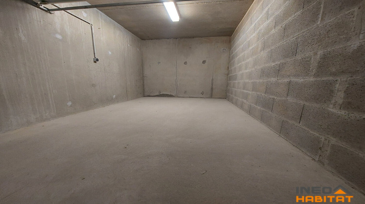 Ma-Cabane - Vente Divers BETTON, 15 m²