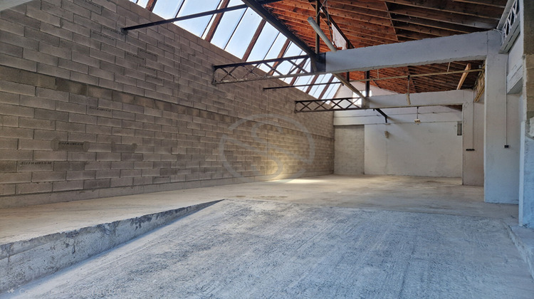 Ma-Cabane - Vente Divers BEVENAIS, 220 m²
