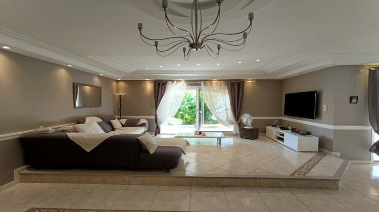 Ma-Cabane - Vente Divers BOULAZAC, 250 m²