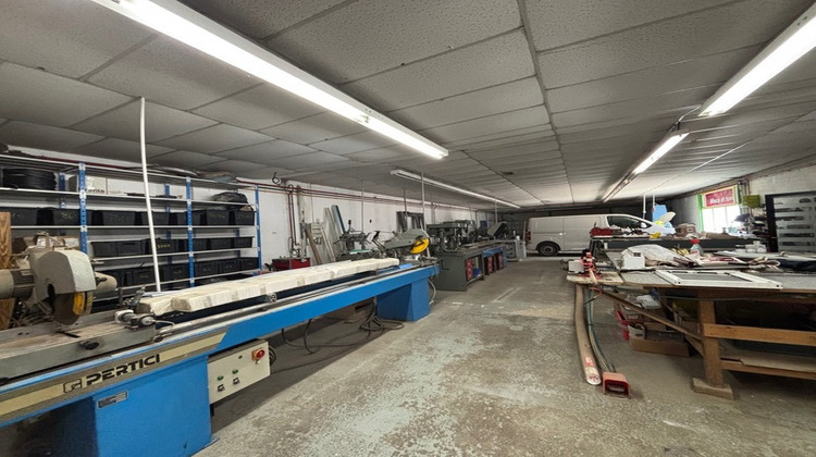 Ma-Cabane - Vente Divers BOURGES, 200 m²