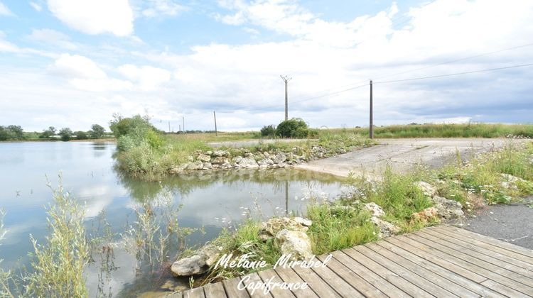 Ma-Cabane - Vente Divers BRETEUIL, 63264 m²