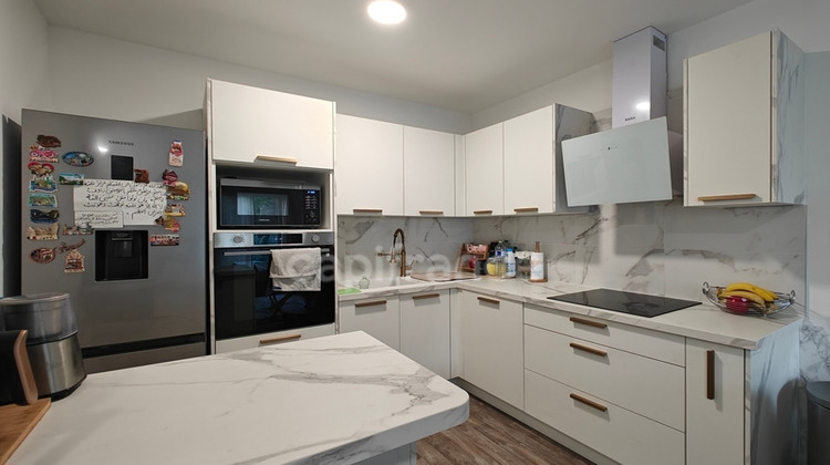 Ma-Cabane - Vente Divers BREUILLET, 104 m²