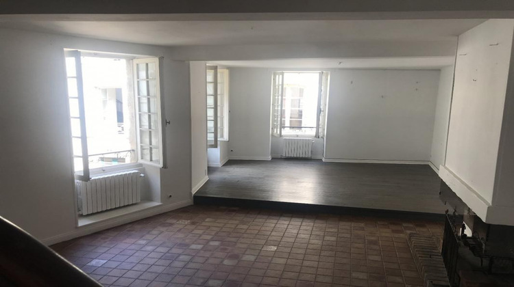 Ma-Cabane - Vente Divers BRIVE LA GAILLARDE, 193 m²