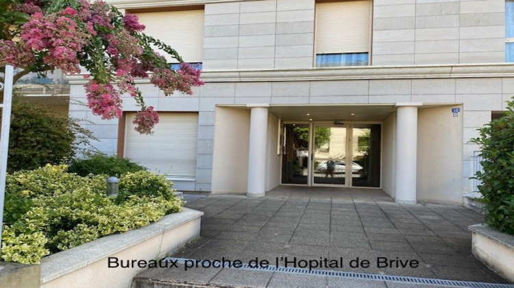 Ma-Cabane - Vente Divers BRIVE LA GAILLARDE, 190 m²